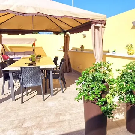 La Trinacria Villa *